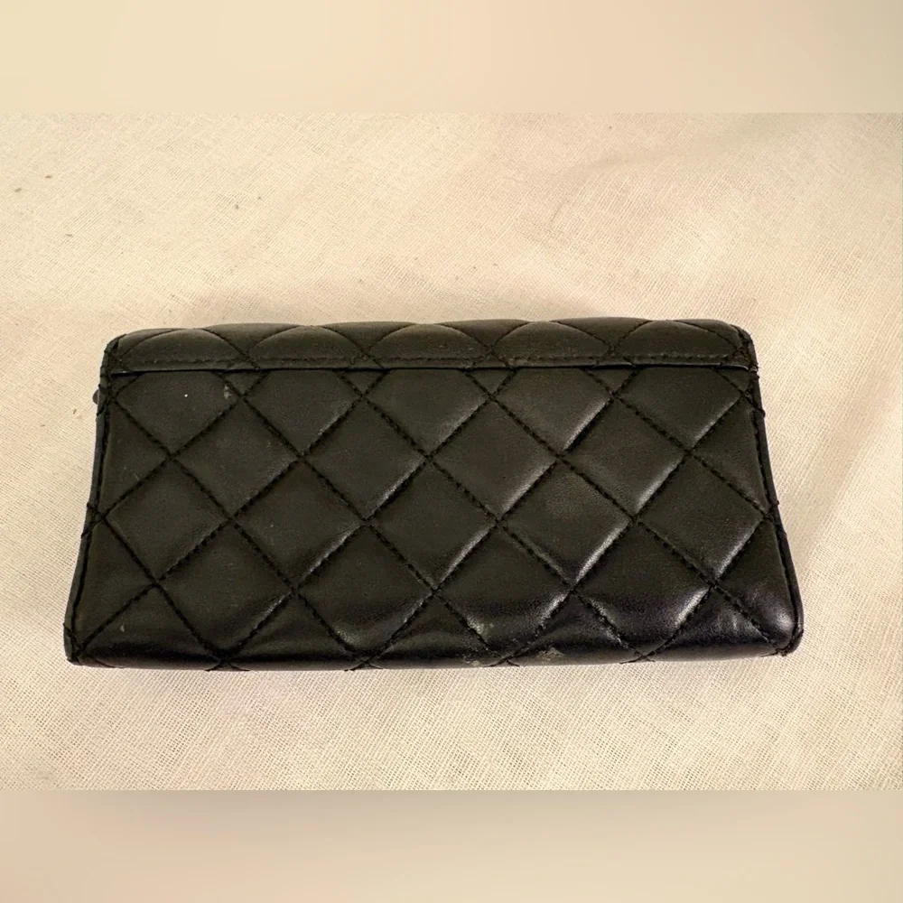 Michael Kors Quilted Leather Wallet Black Gold Turn Lock Luxe Designer